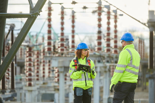 Best Emergency Electrical Repair  in Mission, KS
